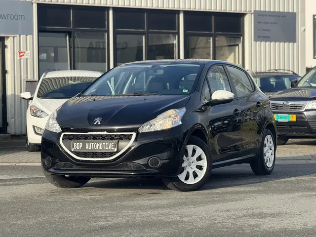 Peugeot 208 1.0 VTi LIKE 2014 Benzine 2