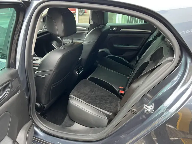 Renault Mégane 1.3 TCe 140 EDC Intens 2020 Benzine 8