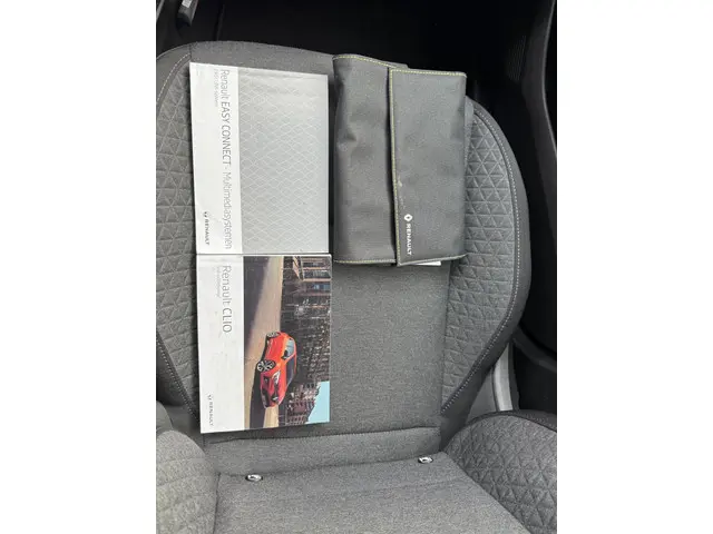 Renault Clio 1.0 TCe Zen 2021 Benzine 14