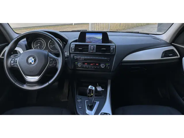 BMW 1 Serie 116i Executive 2013 Benzine 7