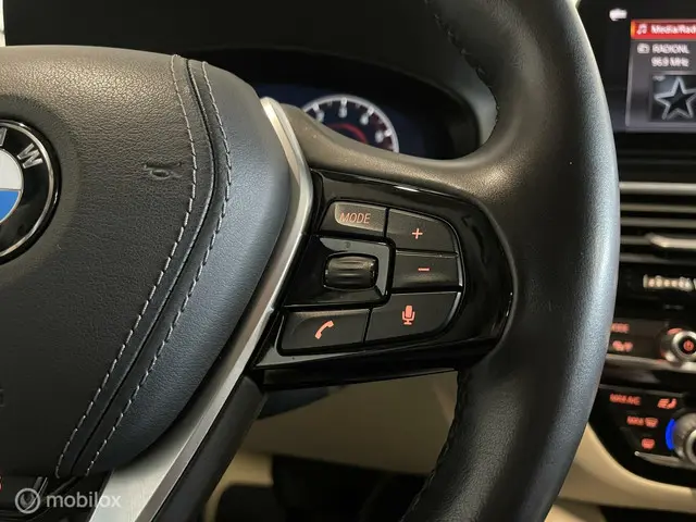 BMW 5 Serie 540i High Executive Edition 2019 Benzine 17