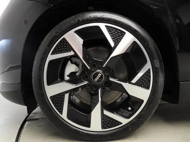 MINI Electric 3-deurs SE 2024 Elektrisch 43