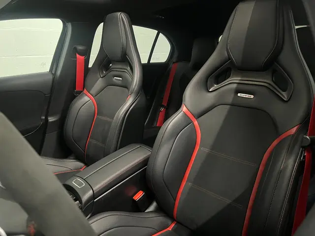 Mercedes-Benz A-Klasse AMG 45 S 4MATIC+ VOL!! 2022 Benzine 7