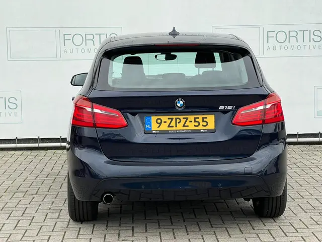 BMW 2 Serie Active Tourer 218i Executive 2015 Benzine 16
