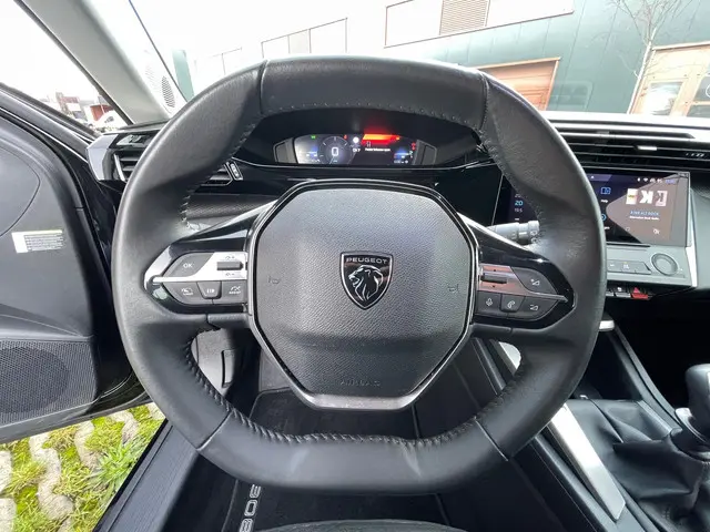 Peugeot 308 1.2 Turbo Active Pack Business 2022 Benzine 19