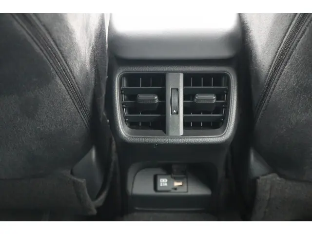 Lexus UX 300e Business 54 kWh 2021 Elektrisch 47