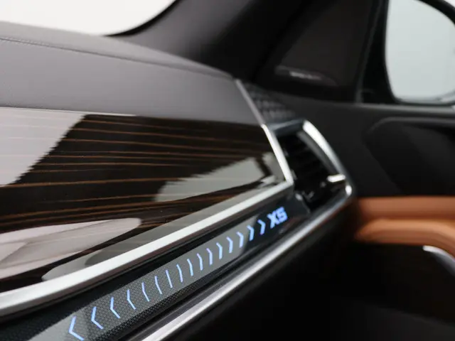 BMW X5 xDrive50e 2025 Hybride Benzine 17