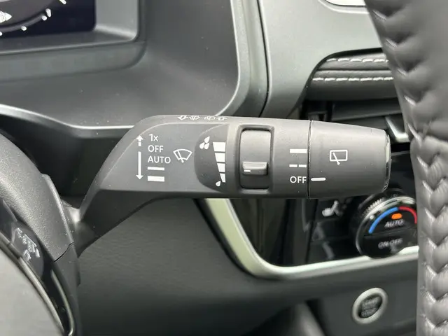 Nissan QASHQAI 1.3 MHEV Xtronic N-Connecta 2025 Benzine 45