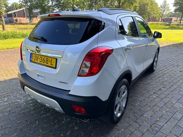 Opel Mokka 1.4 T Innovation 2016 Benzine 13