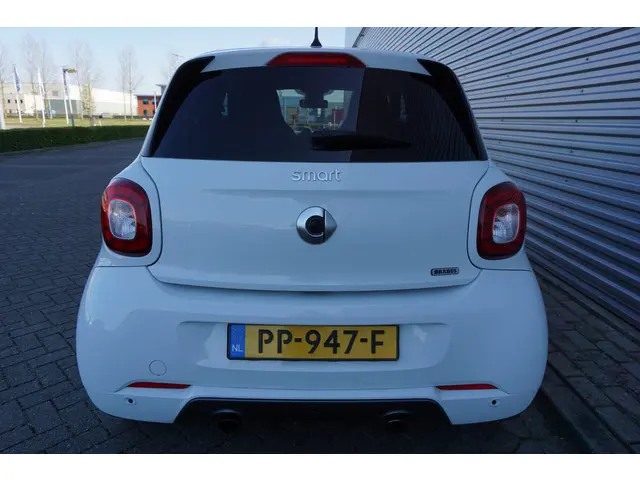 Smart Forfour 1.0 T BRABUS AUTOMAAT 2017 Benzine 7