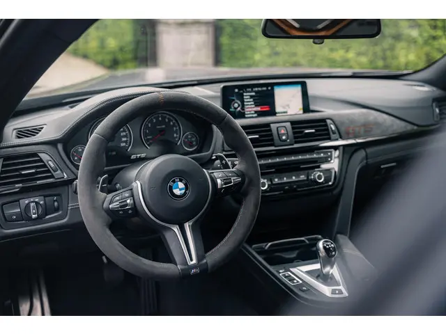 BMW M4 4-serie Coupé GTS 2016 Benzine 24