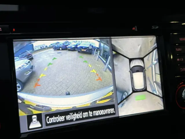 Nissan QASHQAI 1.2 Connect Edition 2016 Benzine 17