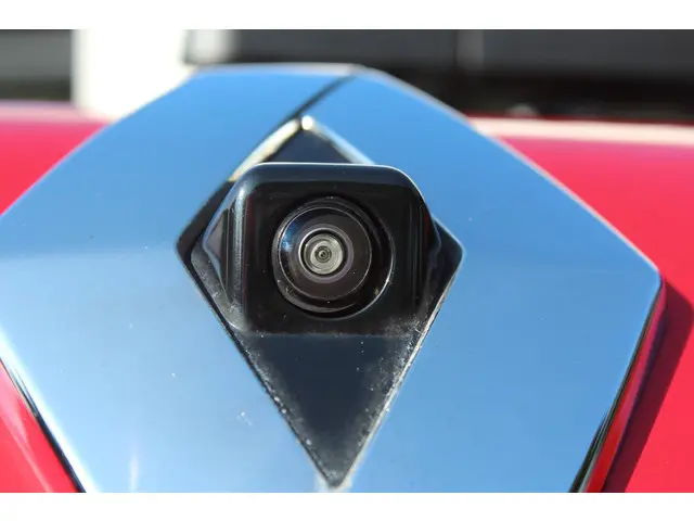 Renault Captur 1.3 EDC 140 Intens AUTOMAAT 2023 Benzine 23