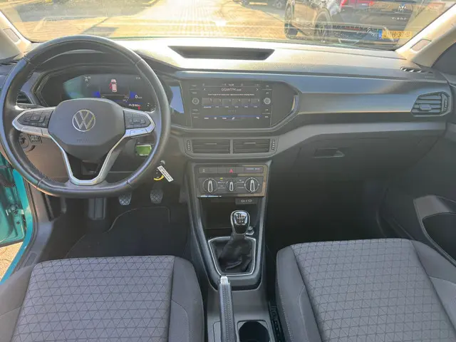 Volkswagen T-Cross 1.0 TSI Life 2023 Benzine 9