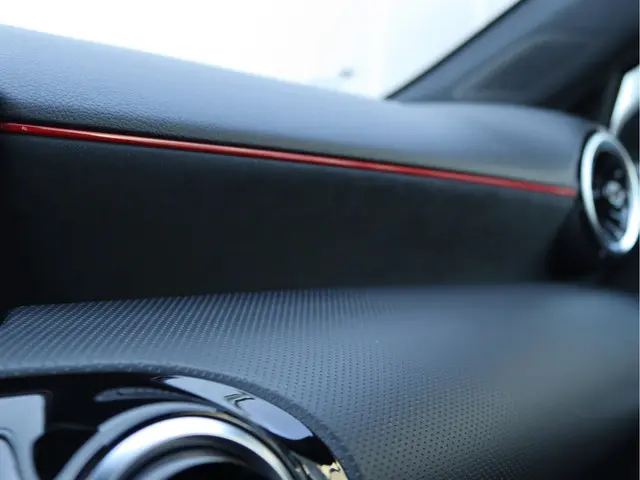 Mercedes-Benz A-Klasse 200 AMG-line 2019 Benzine 61