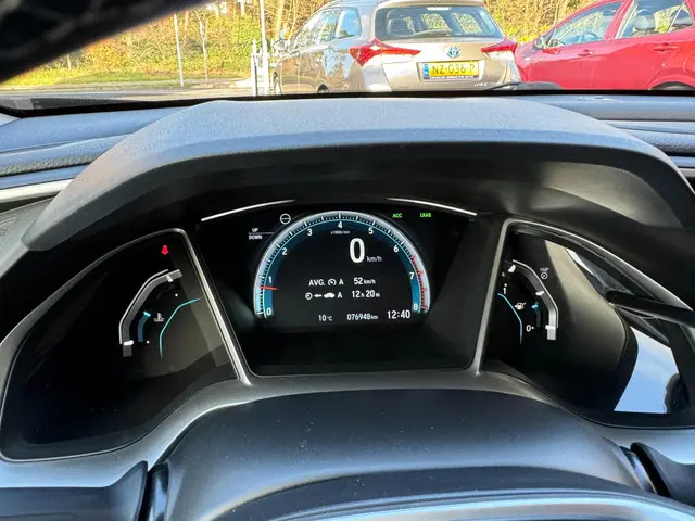 Honda Civic 1.5 i-VTEC Executive 2018 Benzine 14