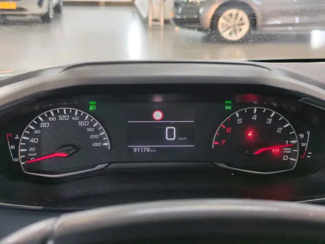 Peugeot 208 1.2 PureTech Blue Lease Active 2020 Benzine 9
