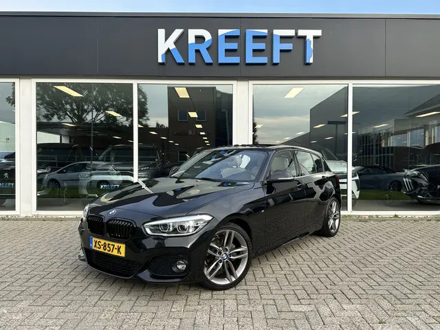 BMW 1 Serie 118i High Executive 2019 Benzine