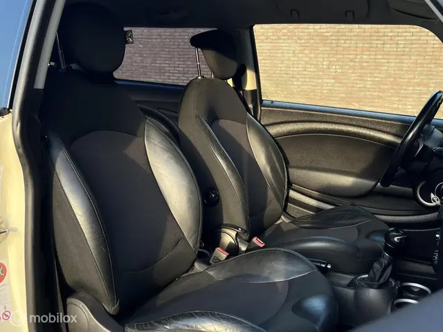 MINI Cooper Mini 1.6 Westminster 2013 Benzine 13