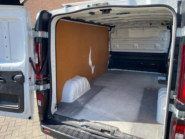 Opel Vivaro 1.6 CDTI L2H1 Sport EcoFlex 2018 Diesel 9