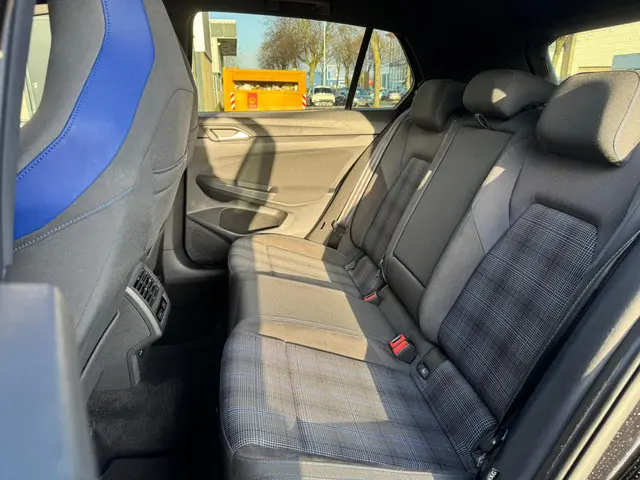 Volkswagen Golf 1.4 eHybrid GTE 2021 Hybride Benzine 12