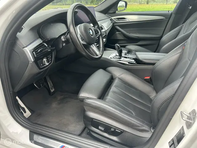BMW 5 Serie 520d High Executive 2020 Diesel 9