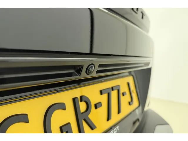 Peugeot e-2008 EV GT 54 kWh 2024 Elektrisch 3