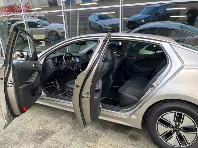 Kia Optima 2.0 CVVT Hybrid Plus Pack 2014 Hybride Benzine 7