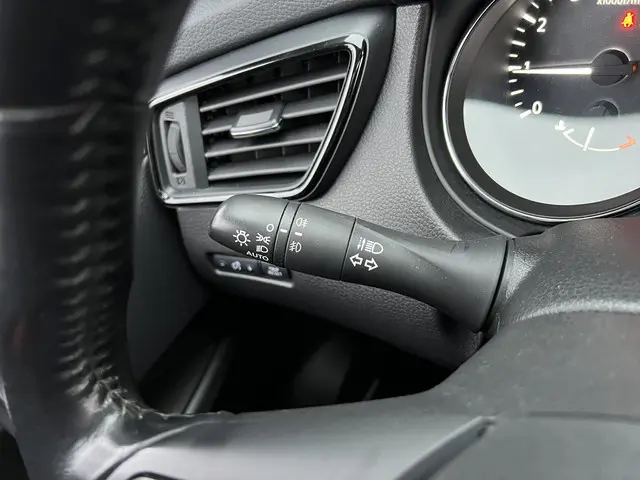 Nissan X-Trail 1.3 DIG-T Tekna 2020 Benzine 32