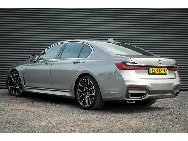 BMW 7 Serie 745e High Executive 2019 Hybride Benzine 13