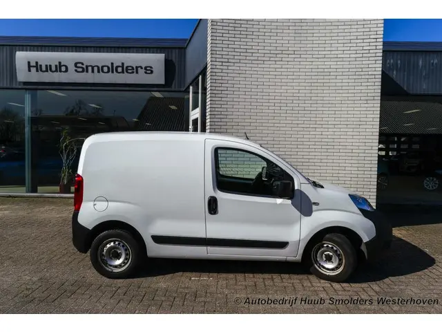 Fiat Fiorino 1.4 Easy Pro 2019 Benzine 9