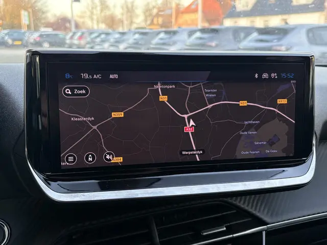 Peugeot e-2008 EV Allure 54 kWh 2023 Elektrisch 16