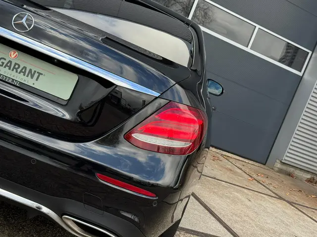 Mercedes-Benz E-Klasse 200 Premium Plus 2019 Benzine 14