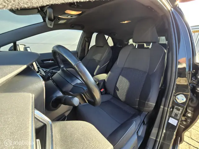 Toyota Corolla 2.0 Hybrid Dynamic 2021 Hybride Benzine 5