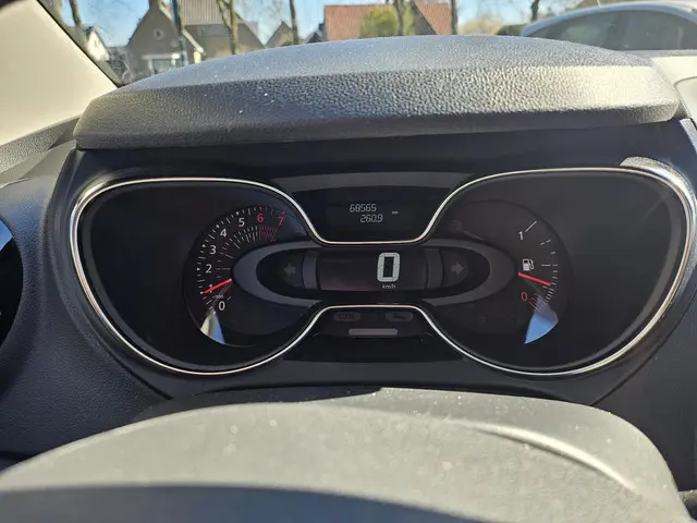 Renault Captur 0.9 TCe Limited 1e eigenaar!! 2019 Benzine 14