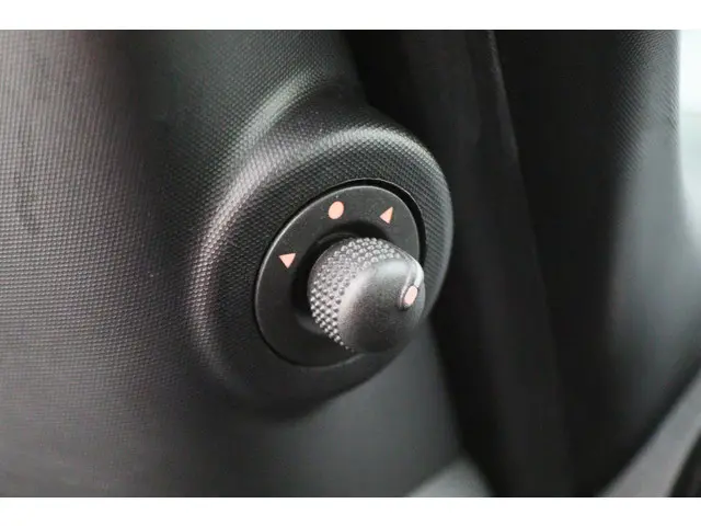 Fiat 500L 0.9 TwinAir Easy Eco 2013 Benzine 27