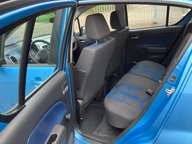 Opel Agila 1.0 Berlin Airco 53000 Km N.a.p 2014 Benzine 8