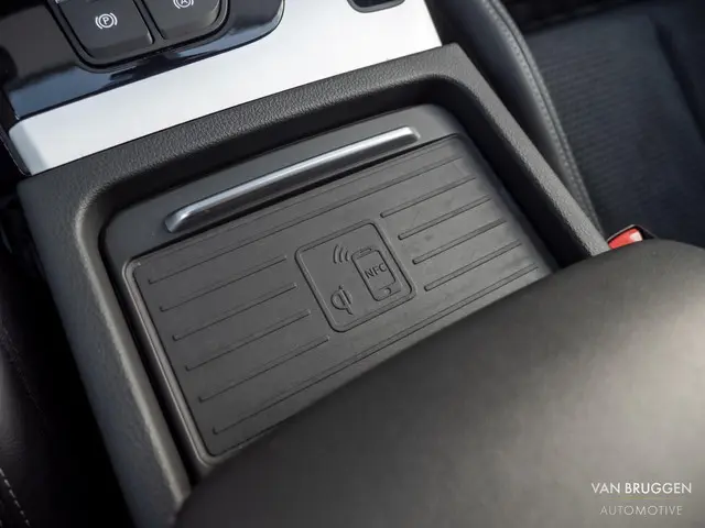 Audi Q5 55 TFSI e S-Line 2022 Hybride Benzine 50