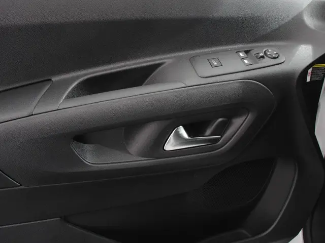 Opel Combo 1.5 BlueHDi 130 S&S L2 2024 Diesel 13