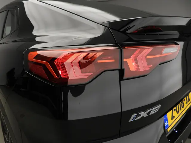 BMW iX2 xDrive30 2024 Elektrisch 48