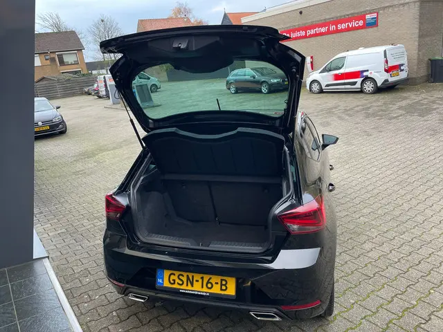 SEAT Ibiza Seat Ibiza 1.0 115pk tsi dsg fr 2024 Benzine 5