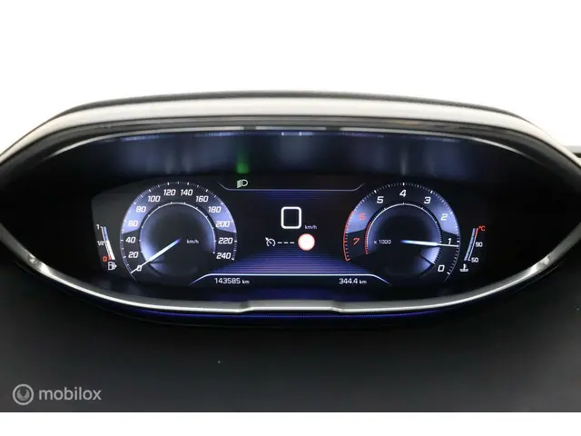 Peugeot 5008 1.2 PureTech Active 2018 Benzine 25