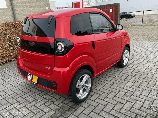 Ligier Myli Brommobiel E.PIC 8 kWh 2026 Elektrisch 5