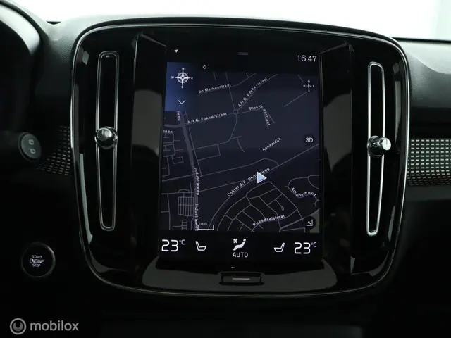 Volvo XC40 2.0 T5 AWD R-Design 2018 Benzine 61