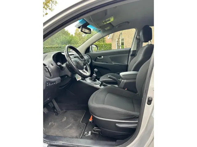 Kia Sportage 1.6 GDI 20th Anniversary 2013 Benzine 8