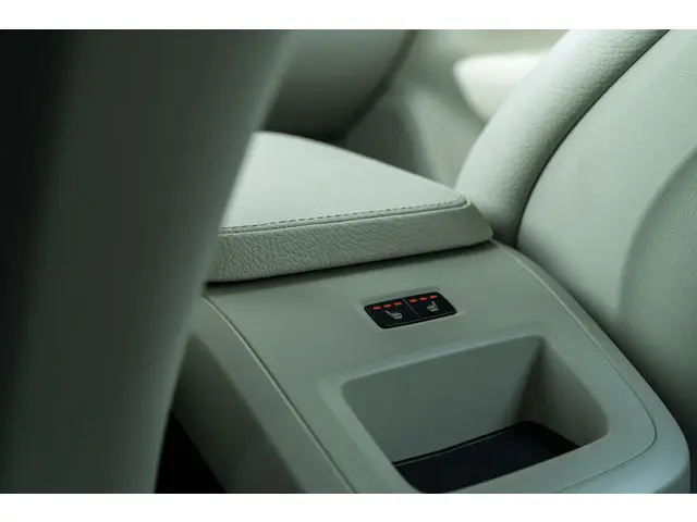 Volvo V90 T4 Momentum Aut 2018 Benzine 10