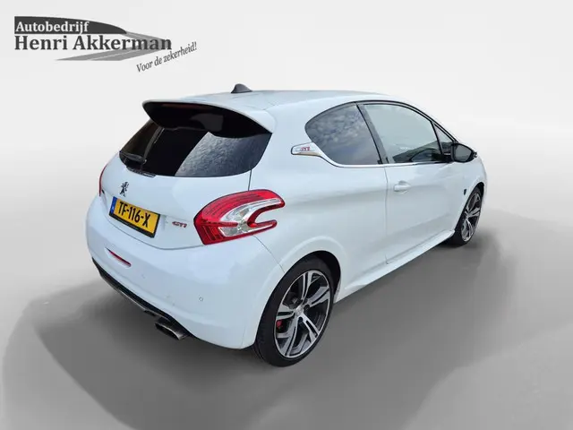 Peugeot 208 1.6 THP GTi 2013 Benzine 5