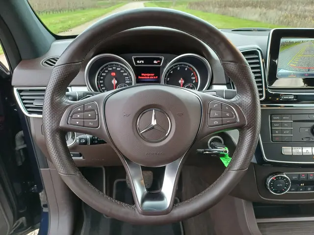 Mercedes-Benz GLE 500 e 4MATIC 2017 Hybride Benzine 58