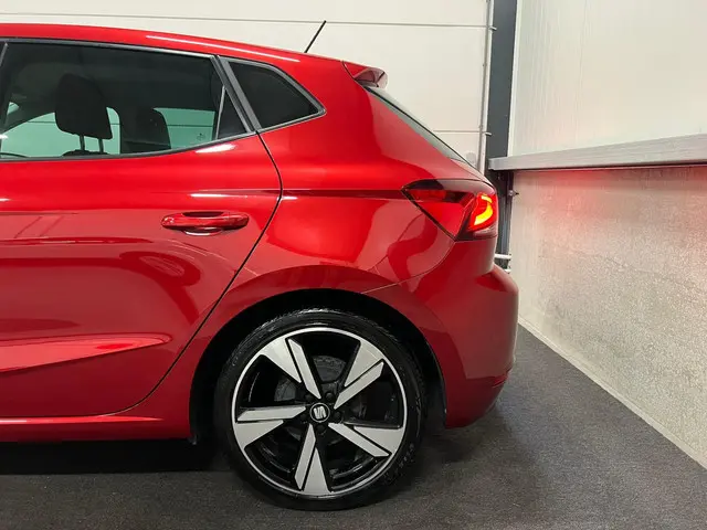 SEAT Ibiza 2