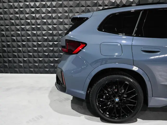 BMW X1 xDrive30e M Sport 2024 Hybride Benzine 25